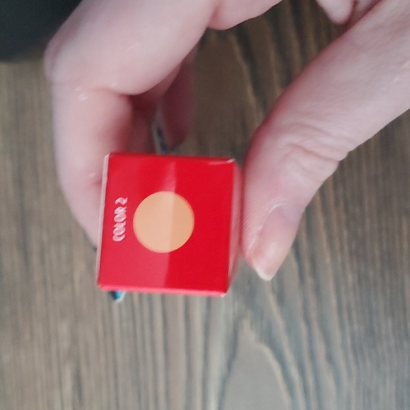 ♦️Juvias Place i prep, i prime eyeshadow primer in Color 2 - Picture 4 of 4